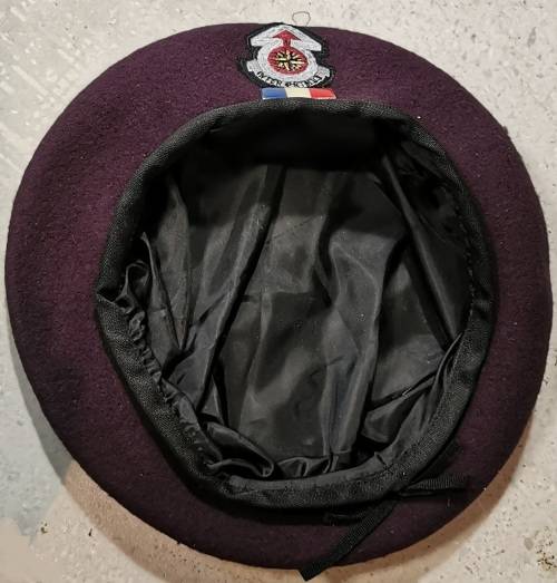 1 MAINTENANCE UNIT BERET