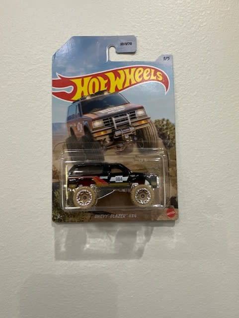 Hot Wheels Mud Trucks 2023 - Chevy Blazer 4x4 (1/5)