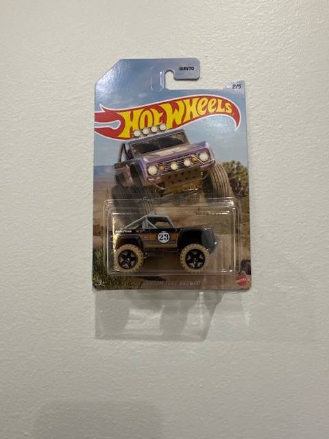 Hot Wheels Mud Trucks 2023 - Custom Ford Bronco (2/5)