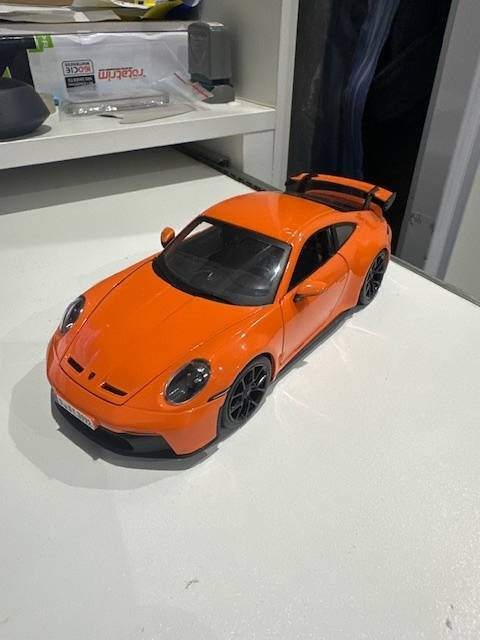 Bburago 1:24 Porsche 911 GT3