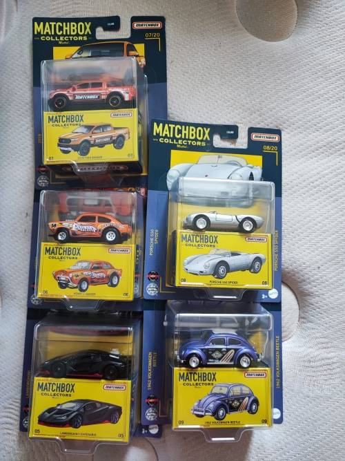 Hot Wheels and Matchbox car bundle