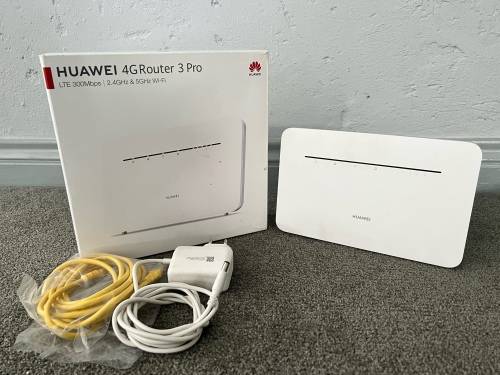 HUAWEI 4G Router 3 Pro LTE 300 Mbps | Dual-Band Wi-Fi Auto-Selection | Plug and Play
