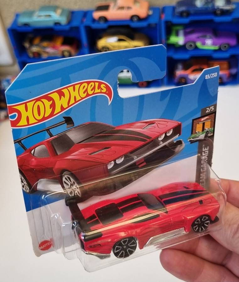 Hot Wheels Count Muscula