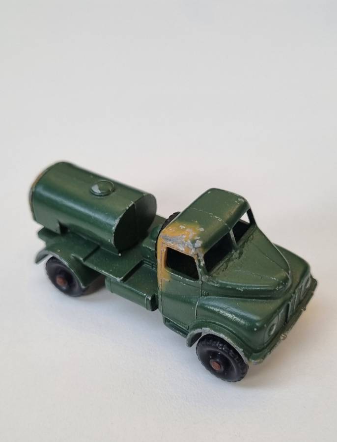 Matchbox Lesney Army Water tanker #71A