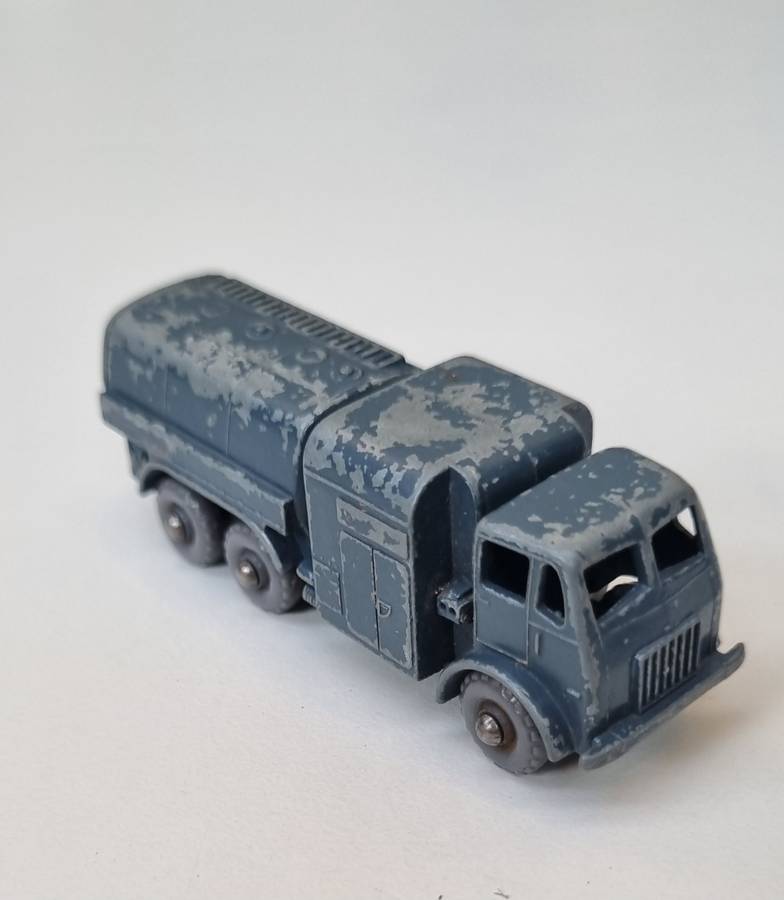 Matchbox Lesney RAF tanker #73A