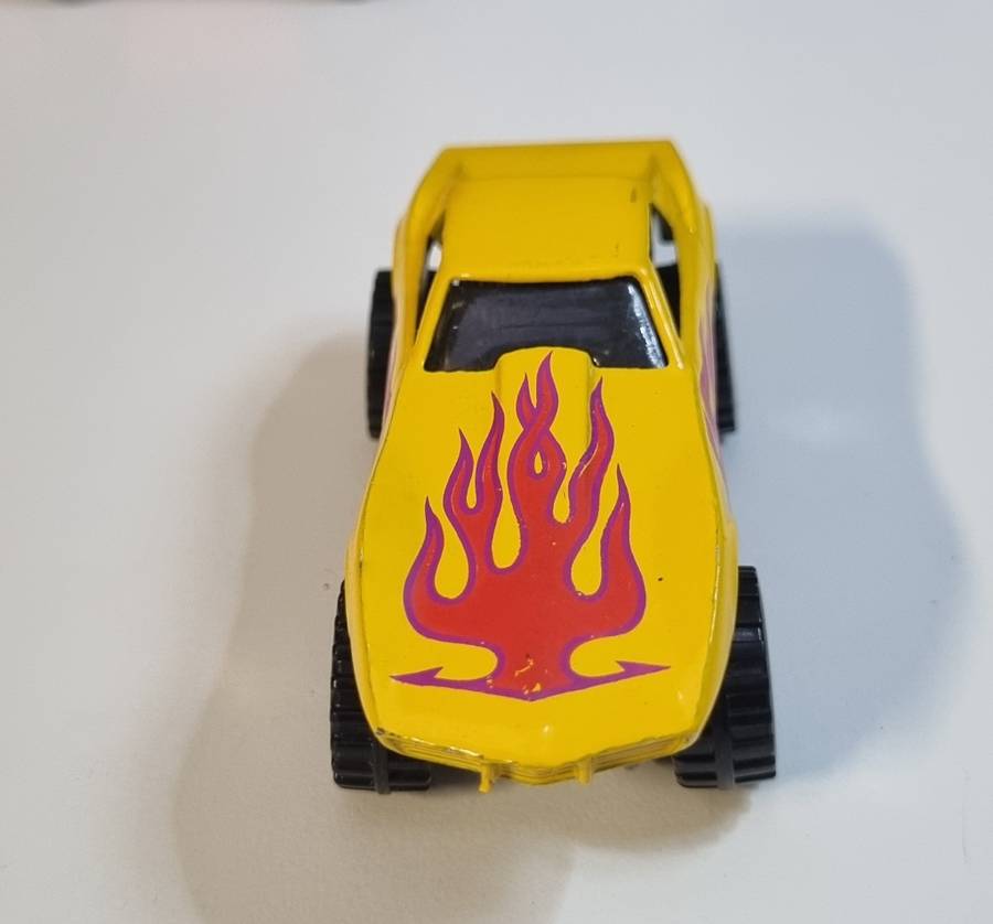 Hot Wheels Vintage 4x4 Monster Corvette Stingray