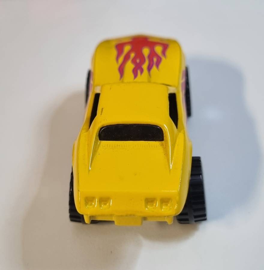 Hot Wheels Vintage 4x4 Monster Corvette Stingray