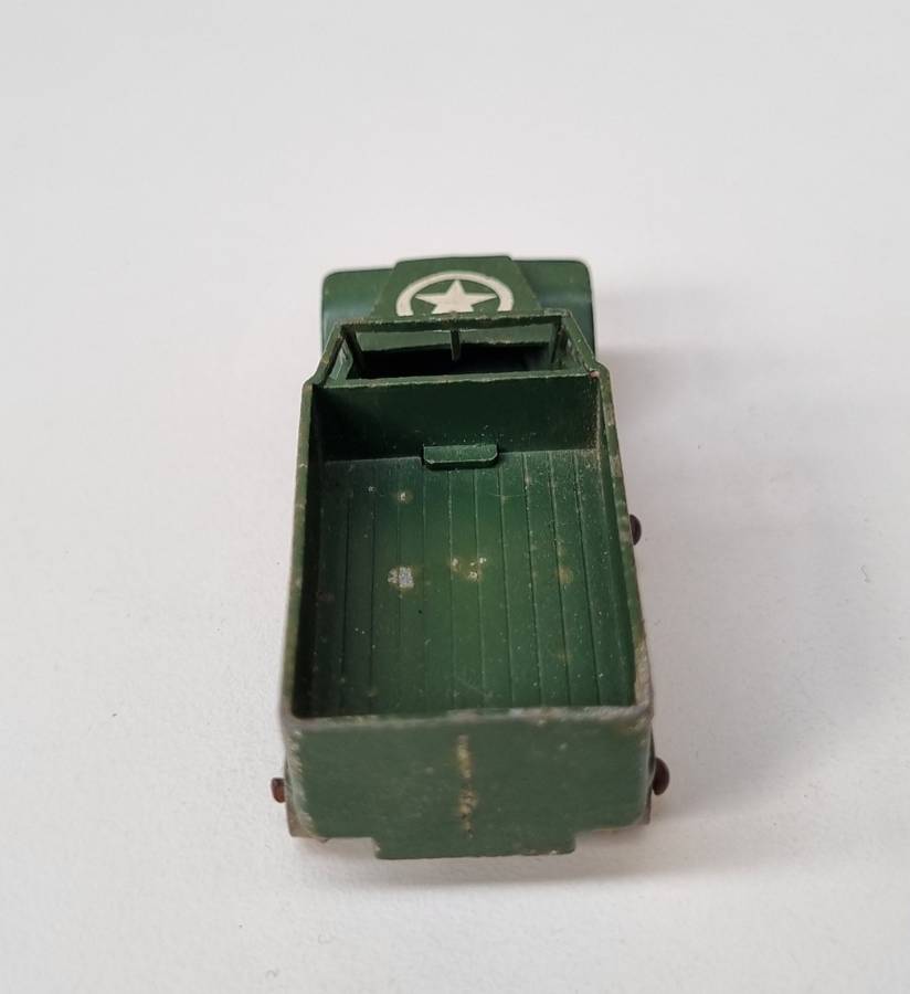 Matchbox Lesney 49A ARMY HALF TRACK M3