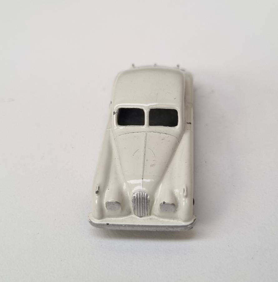 Matchbox Lesney 32A Jaguar XK140