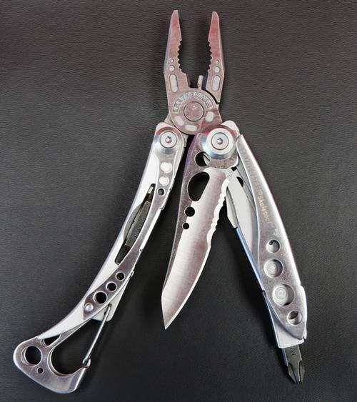 Leatherman Skeletool