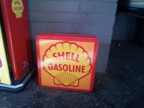 shell lightbox
