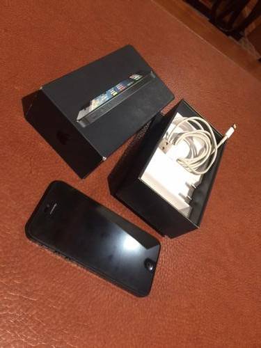 Apple iPhone 5 16GB Space Grey