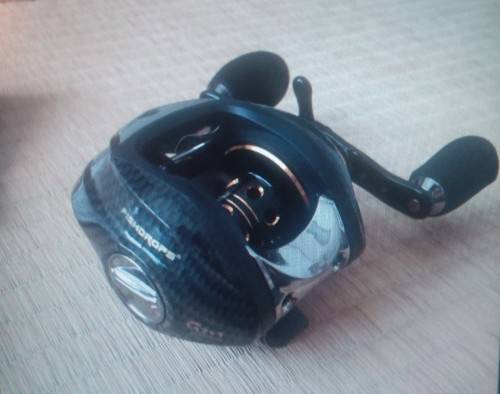 Fishdrops LB200 Bait casting Reel 18 Ball Bearings Carp Fishing Reel Right Hand