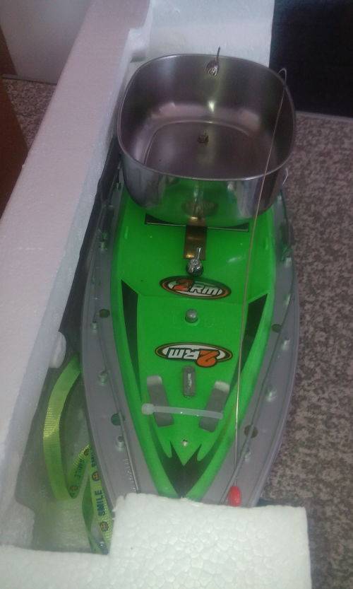 Seahawks W-20 Kids/ Beginners Wireless Remote control Bait boat