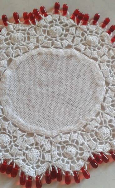 Red glass teardrop beaded doilie net centre