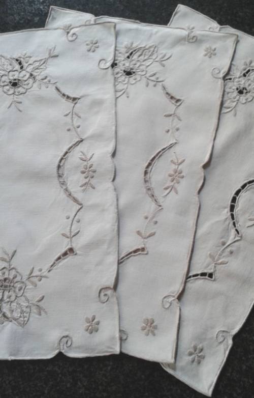 Three Vintage Cotton Cut Work And Embroidery Tray Cloths / Placemats