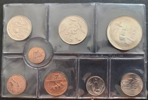 1973 SA MINT PACK WITH SILVER R1