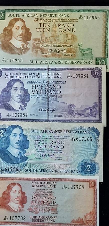 SET OF 4 BANK NOTES ( R1 , R2 , R5 & R10 )