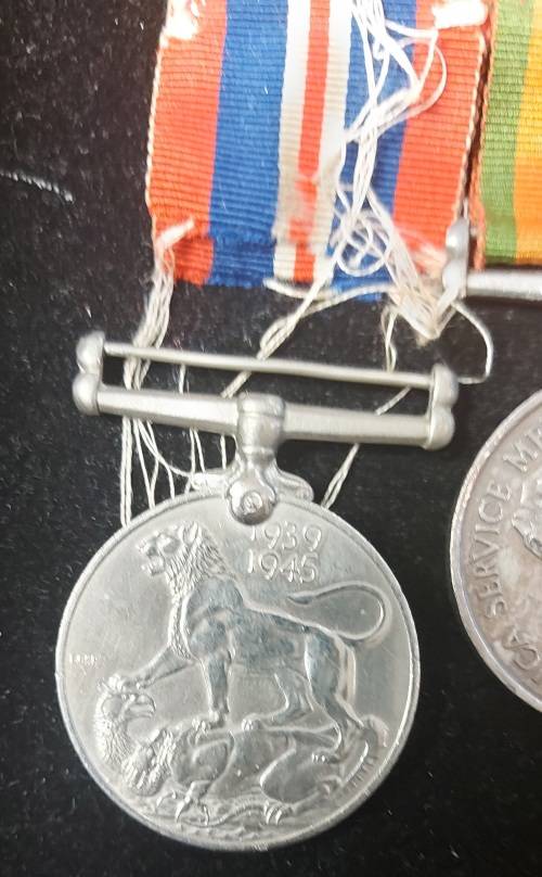 3 X WW2 MEDALS : 314116 B.D RAE