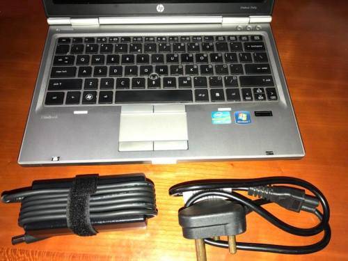 HP Professional Core i7 EliteBook Laptop - 2560p