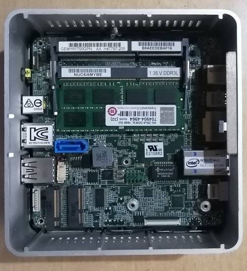 Intel NUC Mini PC - 5th gen i5, 8GB Ram, 500GB HDD - PLEASE READ
