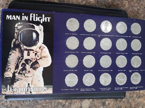 1970's Shell Man in Flight Tokens