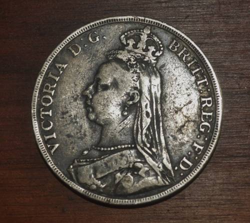 1891 Queen Victoria British Silver `Jubilee Head` Crown - 566 000 Minted