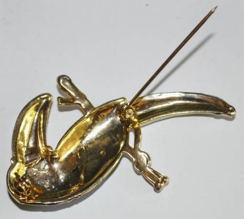 Vintage Gold Tone and Enamel Toucan Brooch Pin