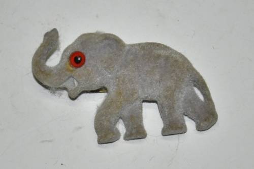 Vintage Carved Bakelite Elephant Pin c1940