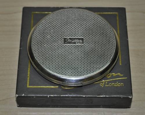Vintage Silver plated Stratton Powder Compact Made in London c1970 - New, unused, in ordiginal box