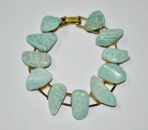 Vintage Gold Tone Light Green Amazonite Semi-precious Stone Bracelet c1960