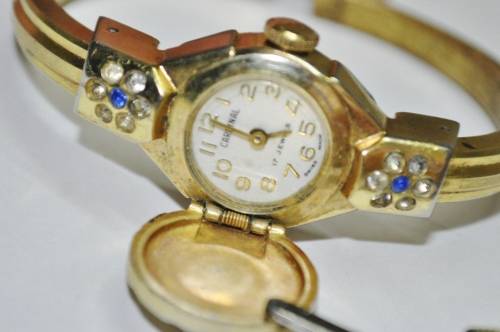 Vintage Swiss Made Cardinal 17 Jewel Gold Plated and Rhinestone Ladies Clamper Bracelet Watch
