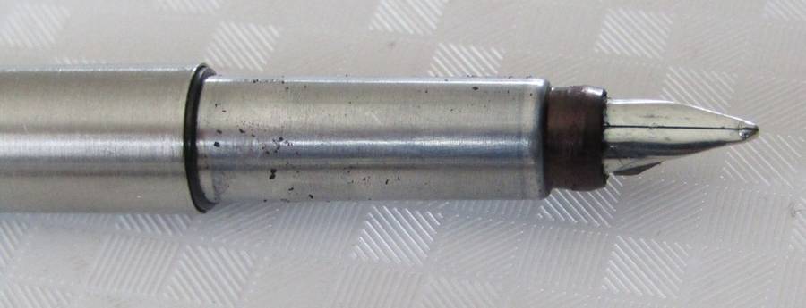 c1980 Parker Vector Silver Metallic Fountain Pen Made in the UK