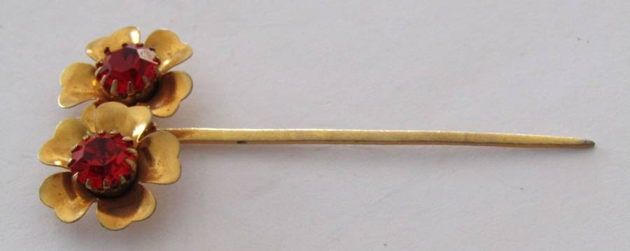 Vintage Bohemian Gold Tone and Prong Set Ruby Rhinestone Flower Stick/Hat pin