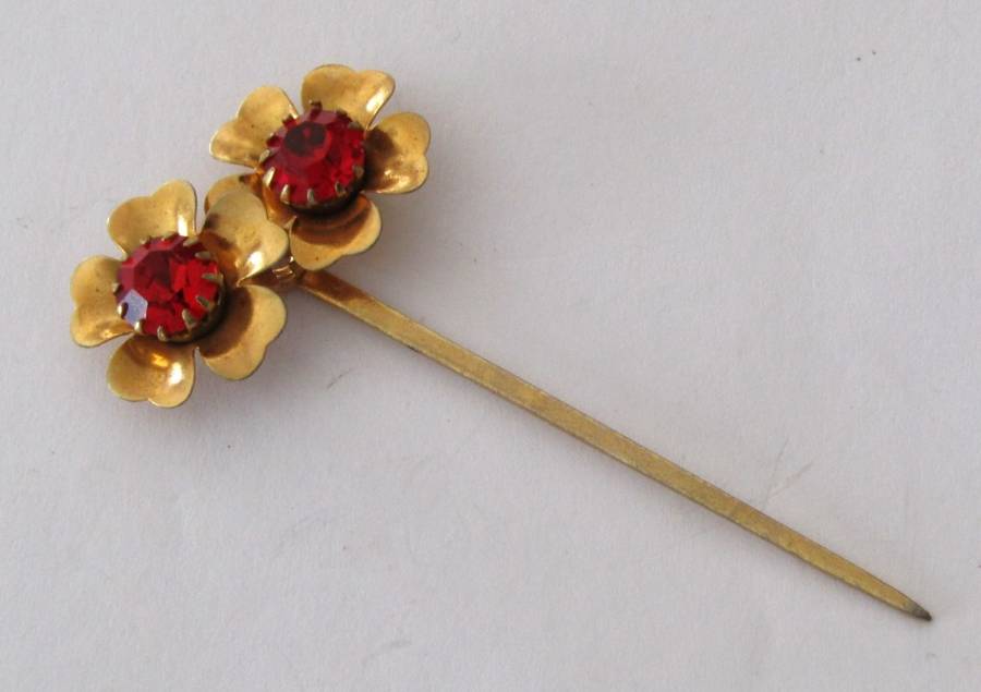Vintage Bohemian Gold Tone and Prong Set Ruby Rhinestone Flower Stick/Hat pin