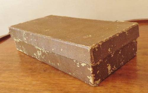 Vintage 1930's set of Banda carpet bowls in original box with rules booklet and rubber toe mat