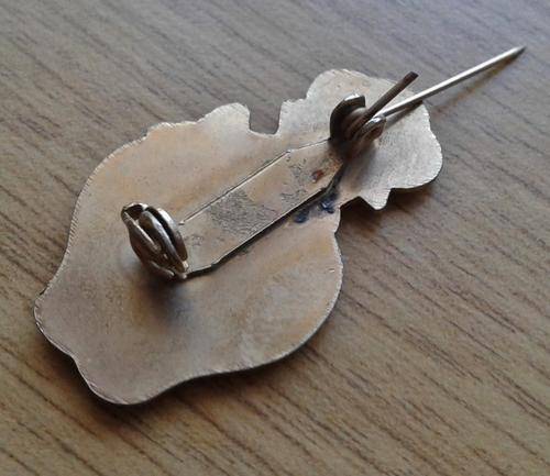 Strawberry shortcake enamel brooch/hat/lapel pin