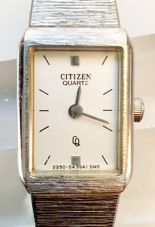 Stunning Wrist Watch - ORIGINAL VINTAGE CITIZEN - QUARTZ - Remarkable Condition