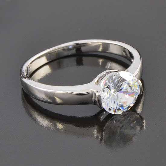 Gorgeous! 9ct WGF Round Cubic Zirconia Ladies Ring, Size 7 (NOT Gold Plated)