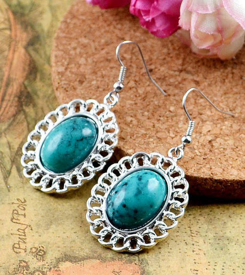 LOVELY! Turquoise tibet silver hook earrings