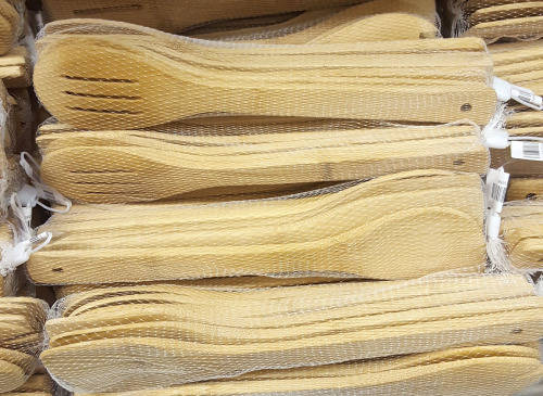 Wooden spoon set. CLEARANCE SALE!! See other clearance auctions!