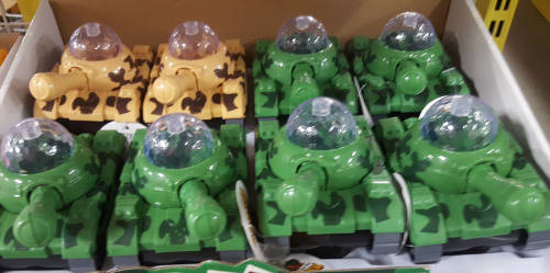 Tank with sound and light. REDUCED TO CLEAR!! See other clearance auctions!