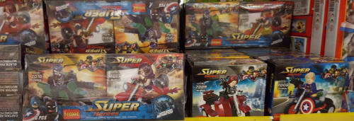 Super heroes collectible Building blocks!! REDUCED TO CLEAR!!! See our other clearance auctions!.