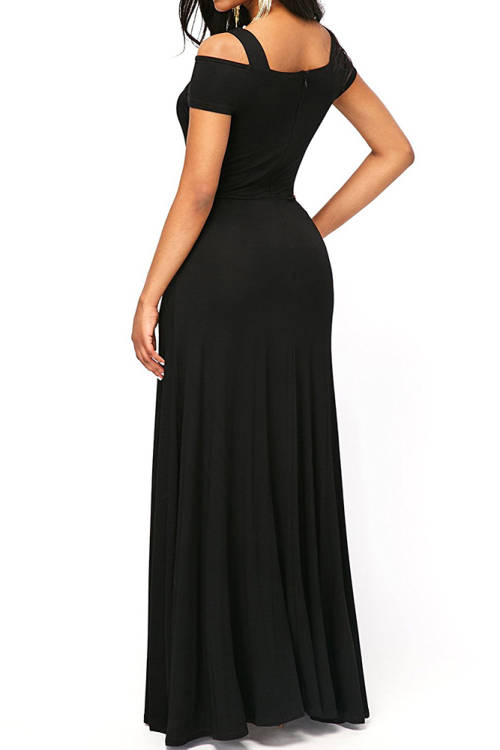 STUNNING black Evening dress. Size M. LOTS OF R1 AUCTIONS!!