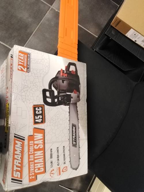 Stramm 2 Stroke Air cooled chain saw