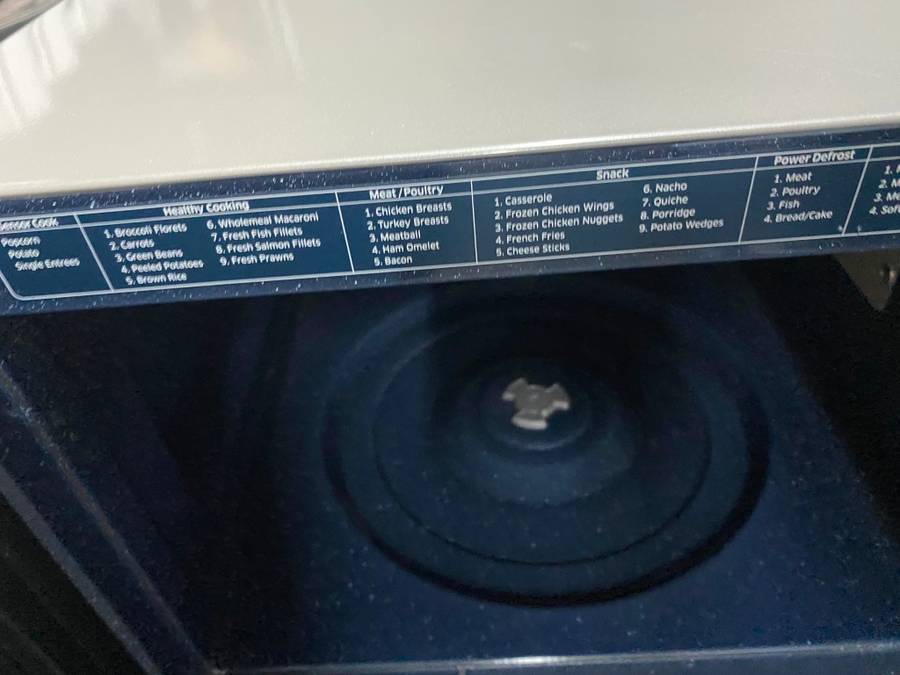 Samsung Mirrored Microwave (32L) ME0113M1