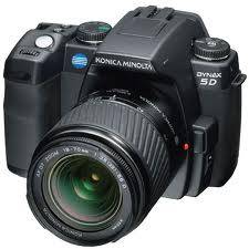 KONICA MINOLTA Dynax 5D Digital SLR with 18-70mm AF DT lens