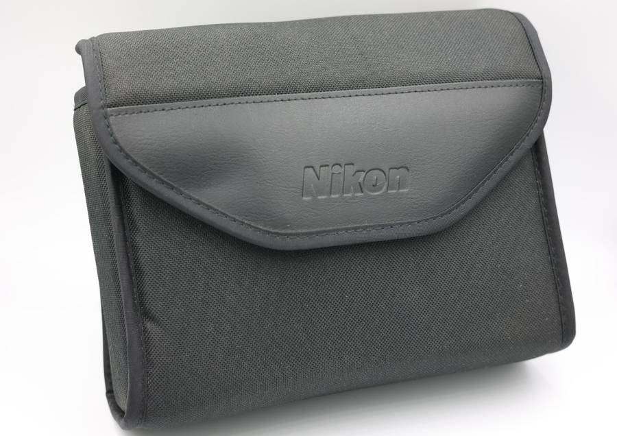 Nikon Aculon A211 10x42 binoculars