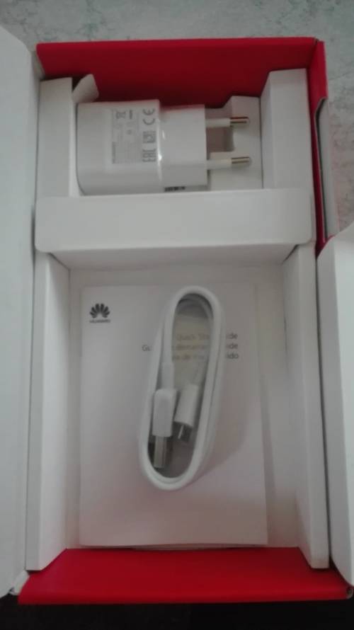 Huawei MediaPad T3 7' Mediapad(3 G Version)  (Prestige Gold) Demo Model