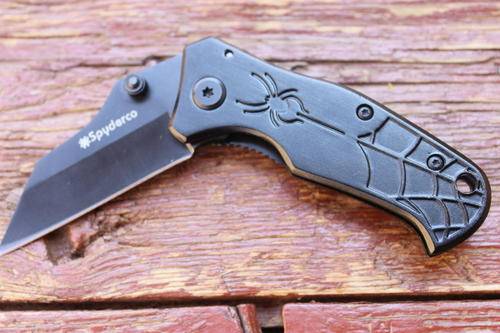 SPYDERCO STAINLESS KNIFE